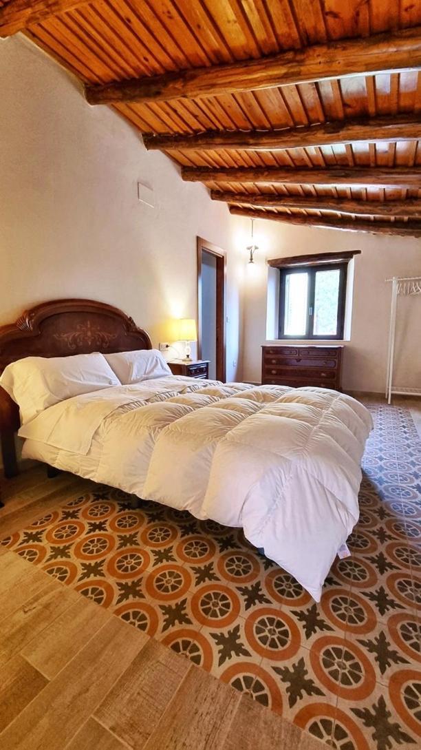 Alojamiento Rural En Aracena. Finca El Rehilete Extérieur photo